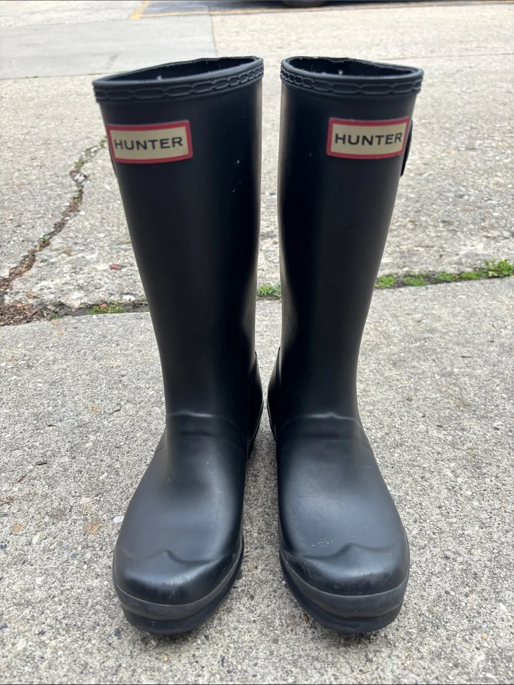 Hunter Rain Boots Youth Size 4 Black Waterproof Classic Tall Boots UNISEX